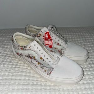 NEW BEIGE VANS WITH FLORAL PRINTING